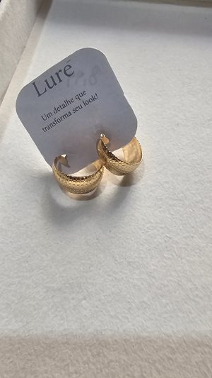 Brinco argola pequeno dourado